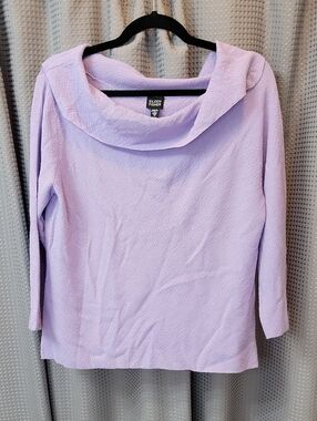 Eileen Fisher 100% Fine Italian Wool Cowl Neck Sweater Size M